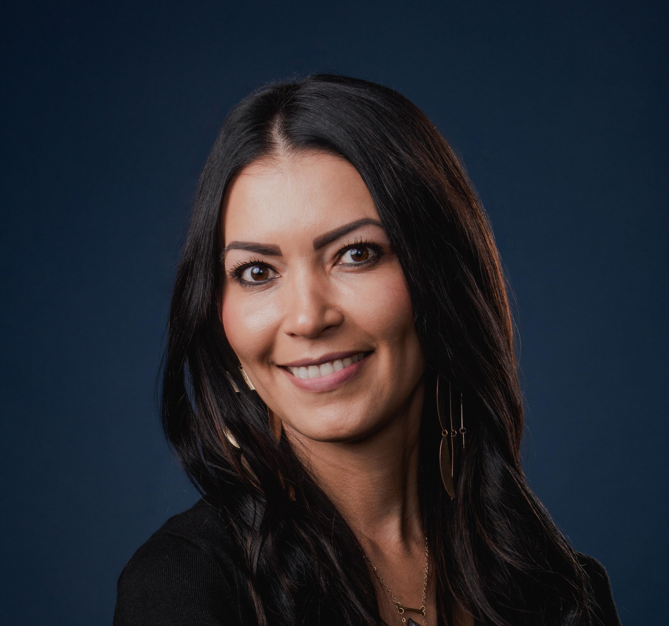 GerardoSumano-Windermere-Headshots-19 copy-SQAURE